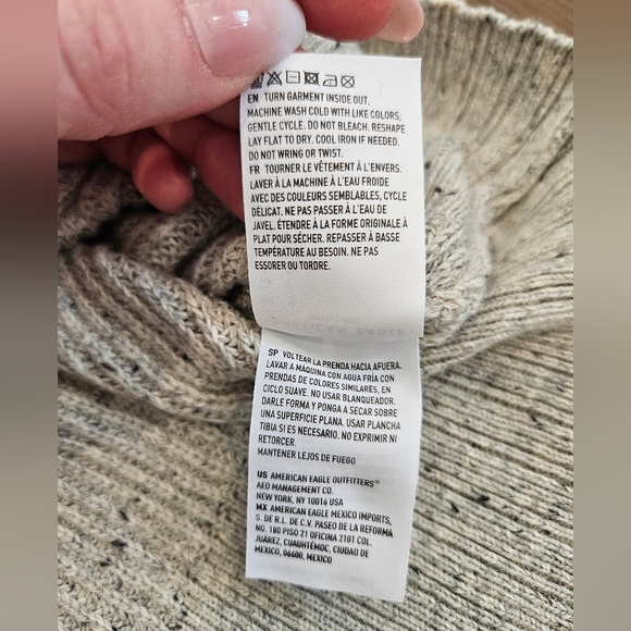 NEW American Eagle Cozy Cream Gray Knit Hoodie - Size S - Picture 8 of 9